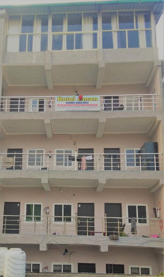 Hotel Aman Rishīkesh Екстериор снимка